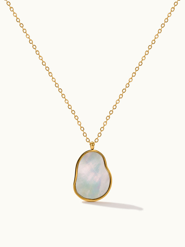 Gold Shell Pendant Necklace