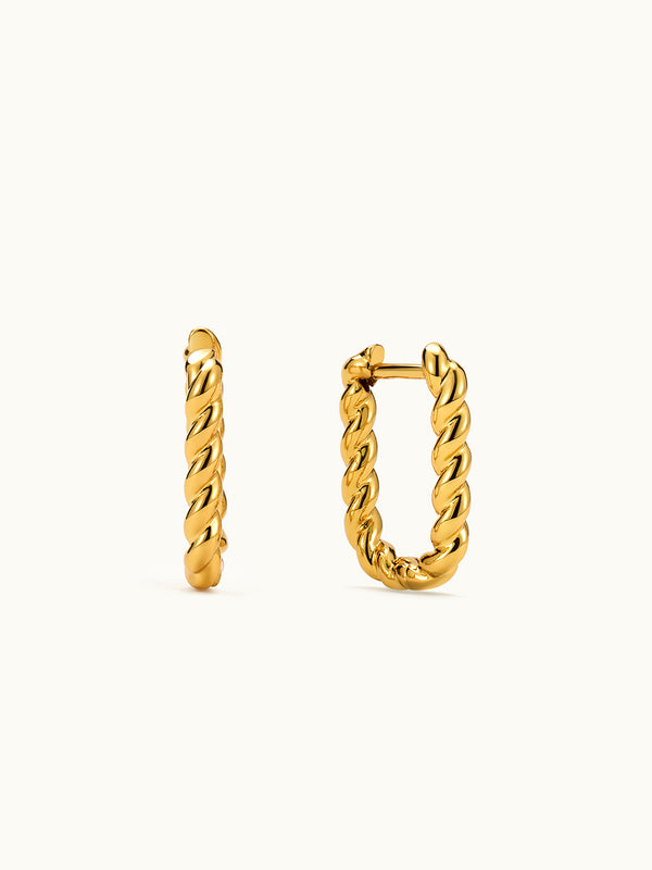 Twisted Oval Hoop Ohrringe