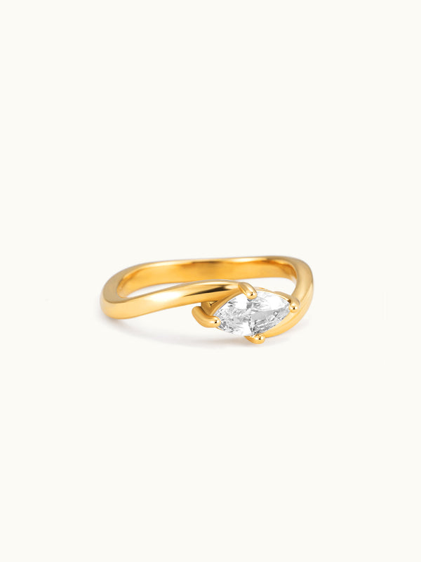 Set Diamond Ring