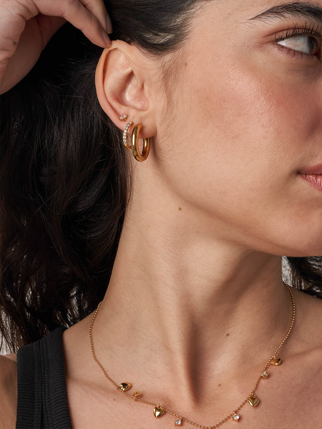 Classic Zircon Medium Hoop Ohrringe