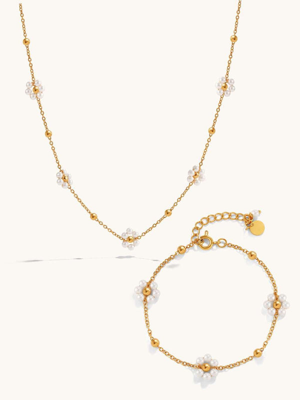 Flower Pearl Necklace and Bracelet Jewelry Set