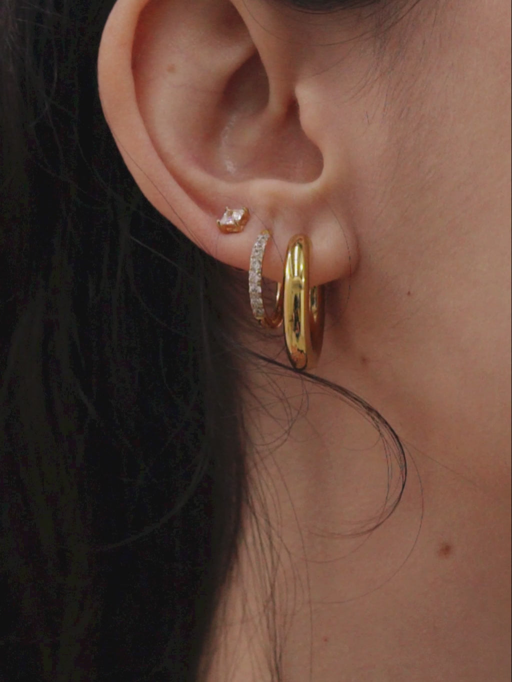 Easy Huggie Hoops